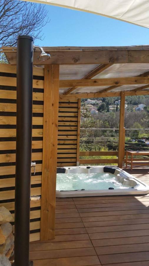 Les Chambres De Toucas Sollies-Toucas Bagian luar foto